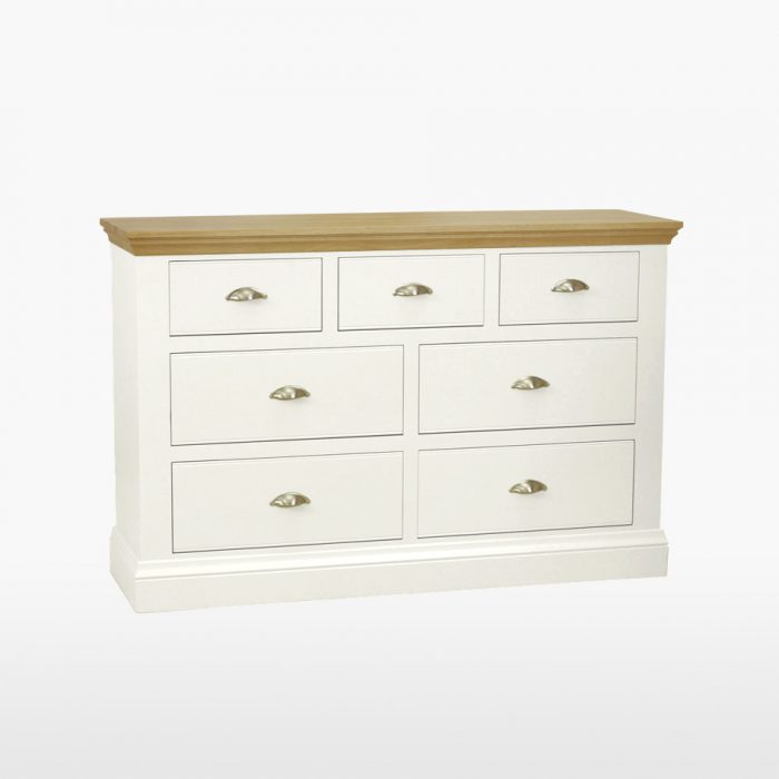 Painted oak chest of drawers