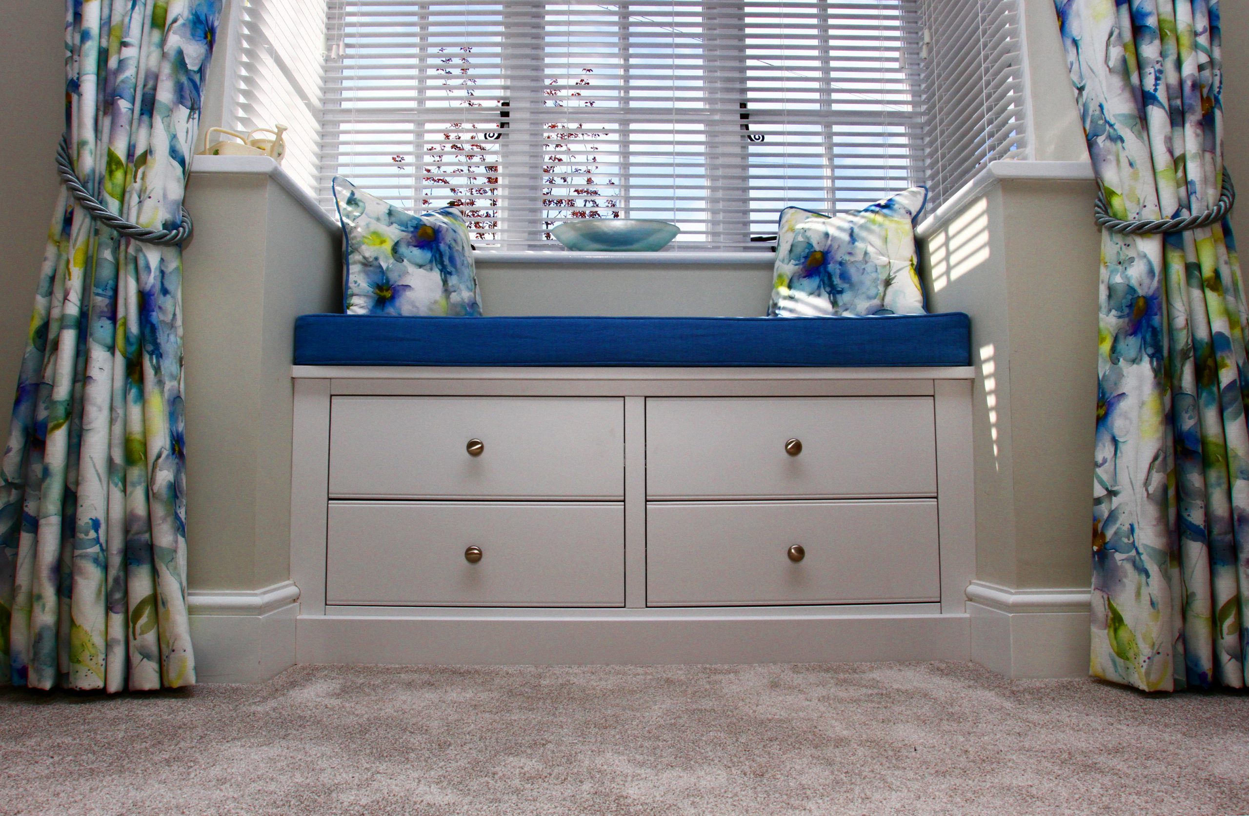 Bay Window Seating Area with Storage Drawers