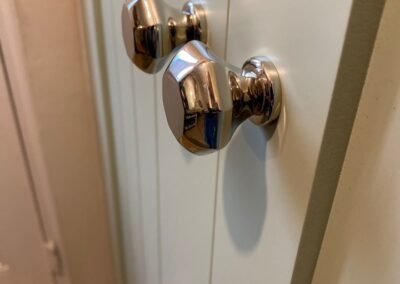 handles hall unit