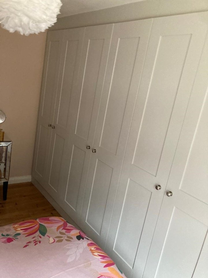 shaker-door-wardrobe-before-refurbishment